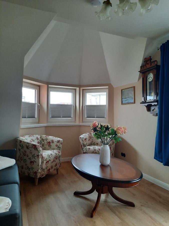 Logierhaus Am Meer Wangerooge Exteriör bild
